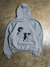 Load image into Gallery viewer, Y2K Heather Gray “ Strath Haven “ Russell Hoodie - M/L
