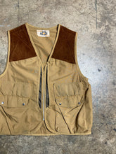 Load image into Gallery viewer, 60’s/70’s Brown Shooting Vest - M
