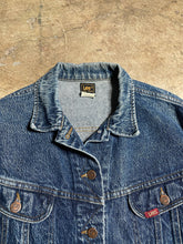 Load image into Gallery viewer, Late 90’s Lee Denim Jacket - XL
