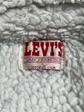 Load image into Gallery viewer, 90’s Acid Washed Levis Sherpa Denim Trucker - L
