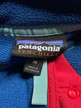 Load image into Gallery viewer, Y2K Blue &amp; Red Patagonia Synchilla - XS/S
