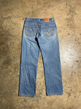 Load image into Gallery viewer, 80’s Levis 501xx - 29x28
