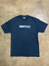 Load image into Gallery viewer, Early Y2K Chad Muska Circa Footwear Tee - L
