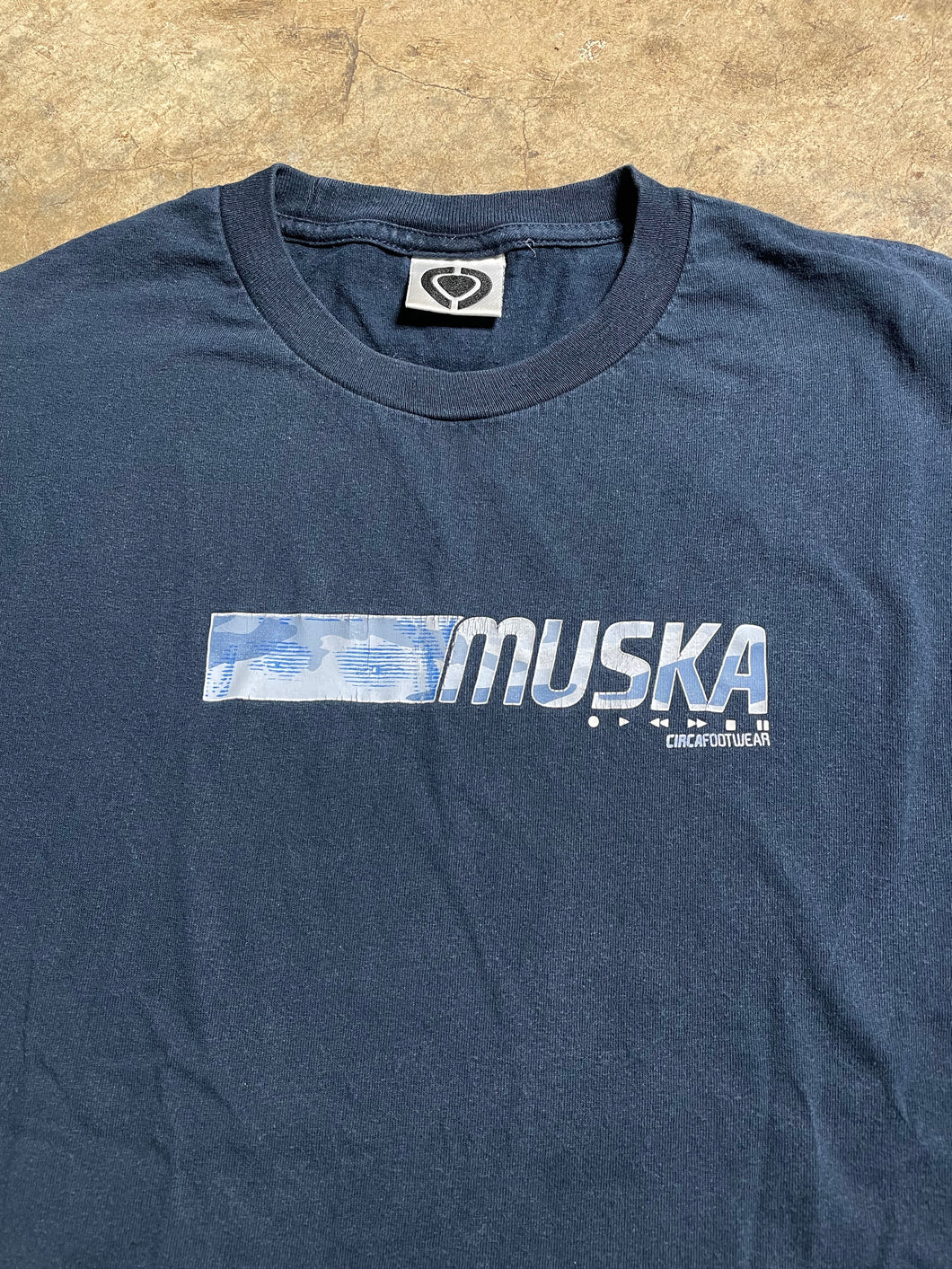 Early Y2K Chad Muska Circa Footwear Tee - L